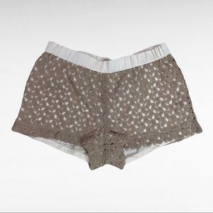 Guess Short shorts XS color cream